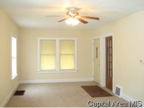 2353 South 9th Street Springfield, IL 62703 - Photo 3 of 12
