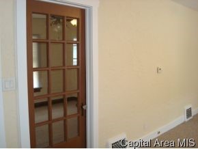 2353 South 9th Street Springfield, IL 62703 - Photo 4 of 12