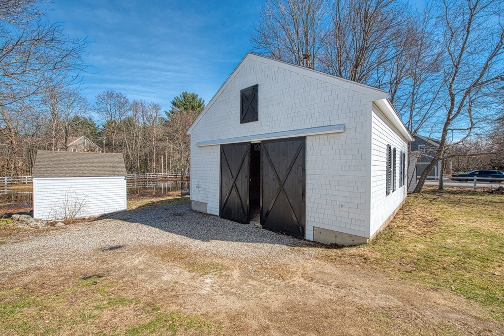 569 Main Street Hanover, MA 02339 - Photo 11 of 12