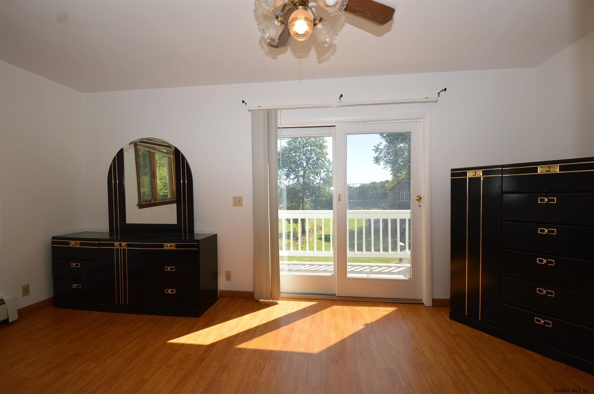 208 Priddle Point Road Gloversville, NY 12078 - Photo 13 of 43 Photo 13