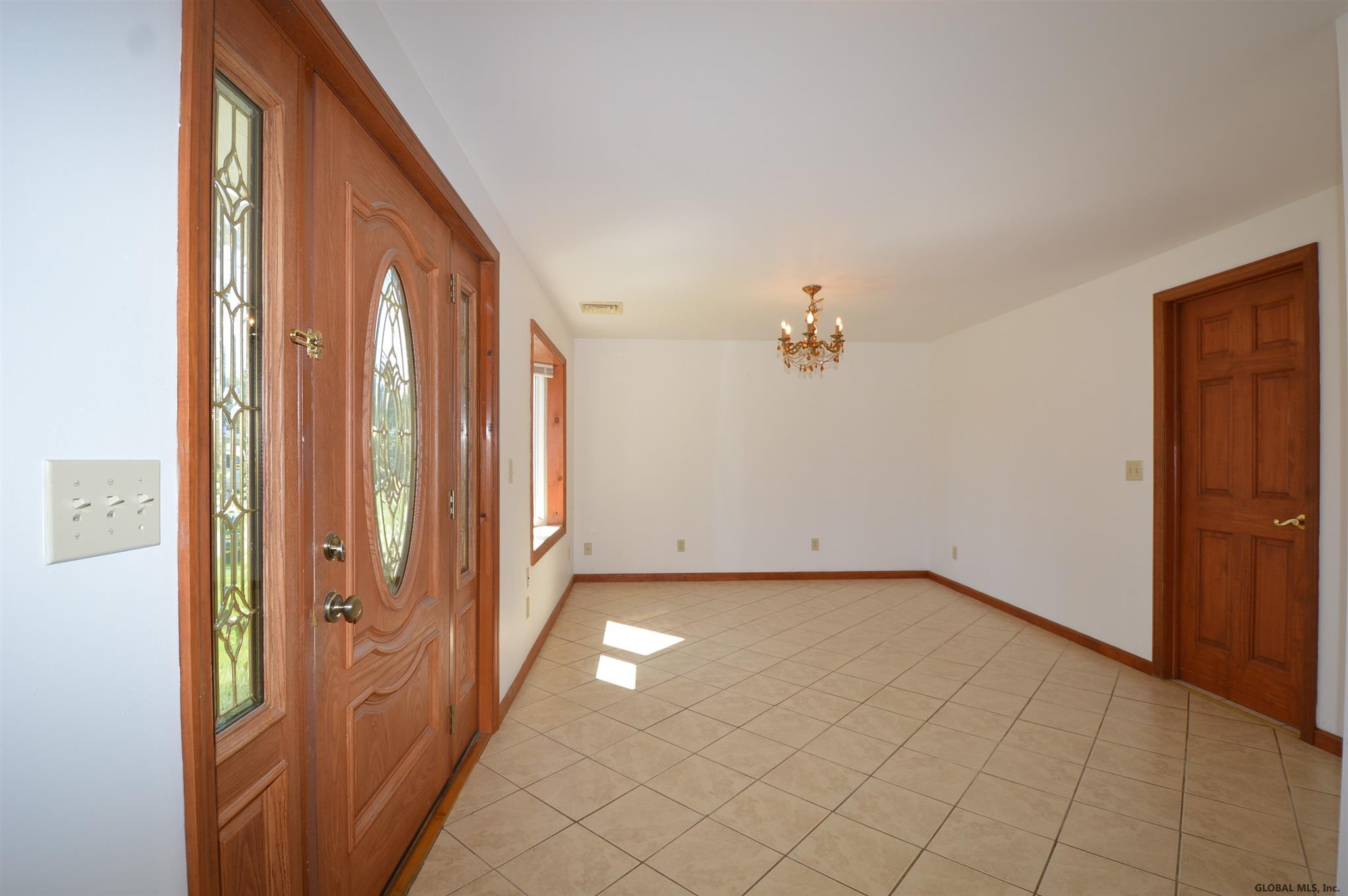 208 Priddle Point Road Gloversville, NY 12078 - Photo 9 of 43 Photo 9