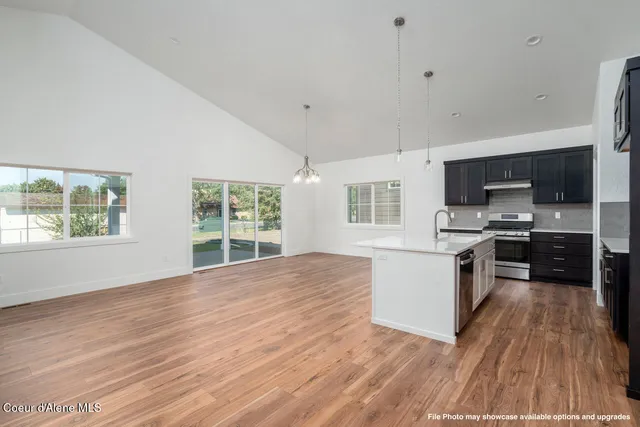 $594,750 | 1133 West Cordgrass Avenue, Post Falls, ID 83854