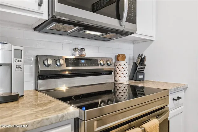 $200,000 | 908 Resort Circle, Unit 203, Sunset Beach, NC 28468