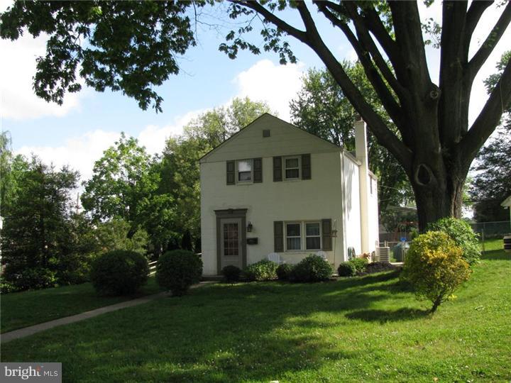 211 Redford Road Oreland, PA 19075 - Photo 1 of 21 Exterior Front