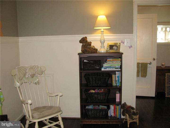 211 Redford Road Oreland, PA 19075 - Photo 15 of 21 Bedroom 2