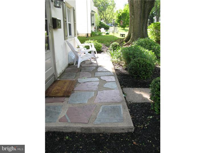211 Redford Road Oreland, PA 19075 - Photo 21 of 21 Patio