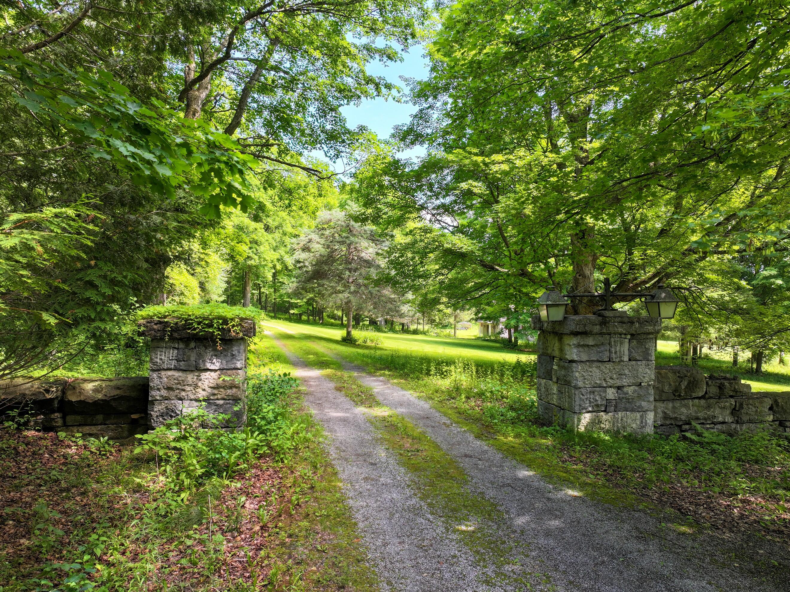 51 Blockhouse Road Willsboro, NY 12996 - Photo 3 of 53