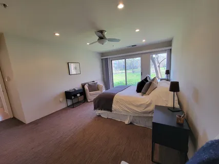 $365,000 | 392 Kelburn Road, Unit 124, Deerfield, IL 60015