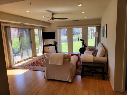 $365,000 | 392 Kelburn Road, Unit 124, Deerfield, IL 60015