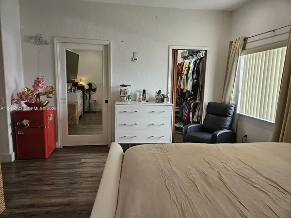 $4,000 | 718 Southeast 12th Terrace, Homestead, FL 33033