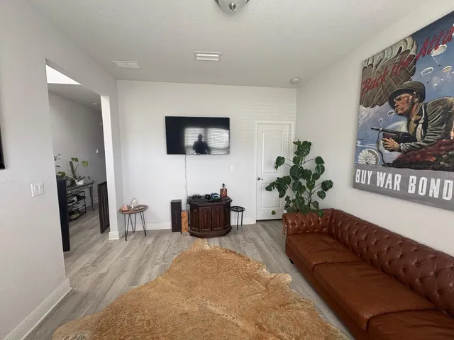 $2,700 | 5755 Marigold Loop, Crestview, FL 32539