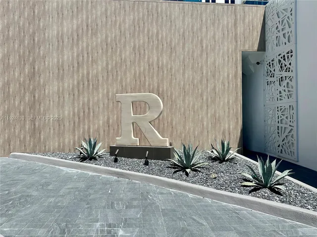 a view of a entryway