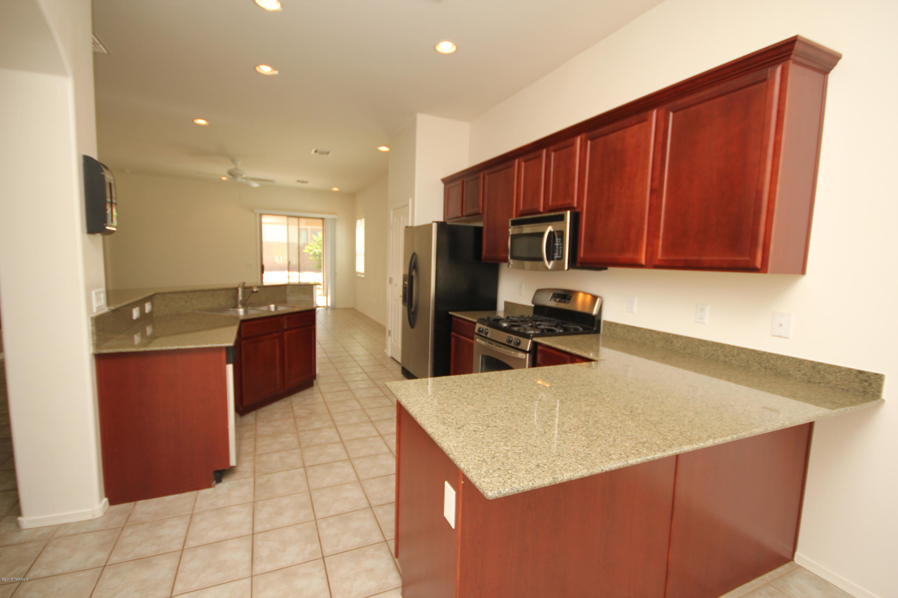 12874 Bloomington Loop Tucson, AZ 85755 - Photo 5 of 44