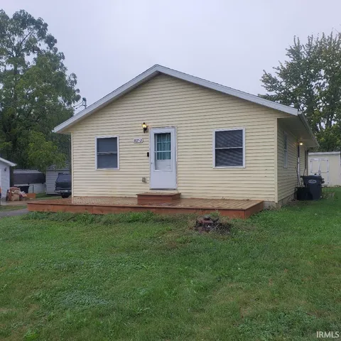 $121,900 | 307-2 North Morris Street, Farmland, IN 47340