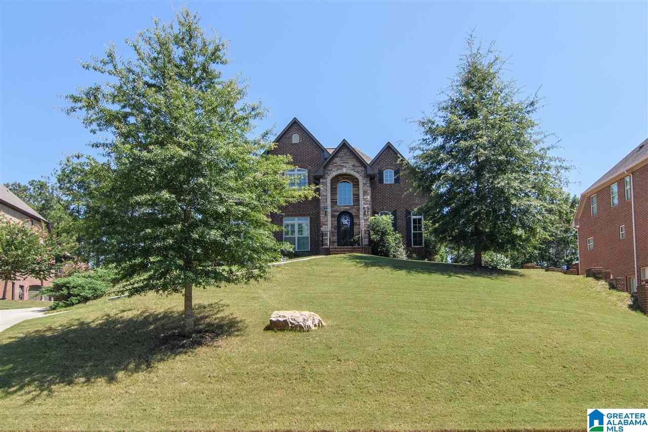 245 Stoneykirk Way Pelham, AL 35124 - Photo 2 of 37