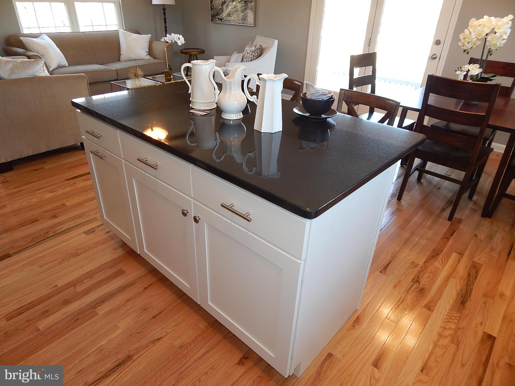 275 Ponds Wood Road Huntingtown, MD 20639 - Photo 4 of 26 Kitchen