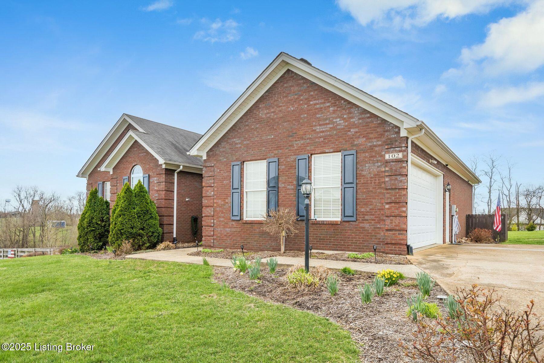 102 Jericho Ridge Road Smithfield, KY 40068 - Photo 3 of 76 photo_online_002