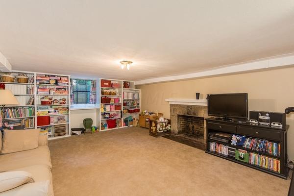 1885 Suffolk Road Columbus, OH 43221 - Photo 27 of 32