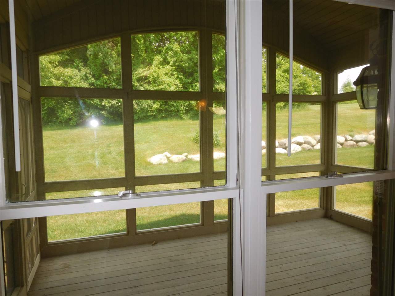 4675 Oakhurst Ridge Road Clarkston, MI 48348 - Photo 16 of 47 31283332-15.JPG