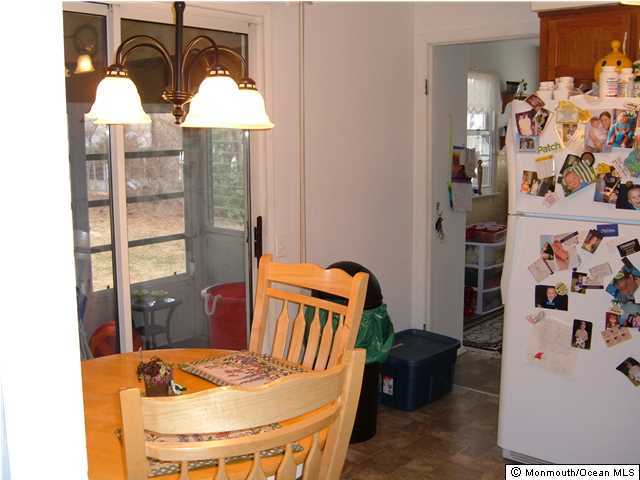 12 Stonybrook Road Whiting, NJ 08759 - Photo 11 of 25