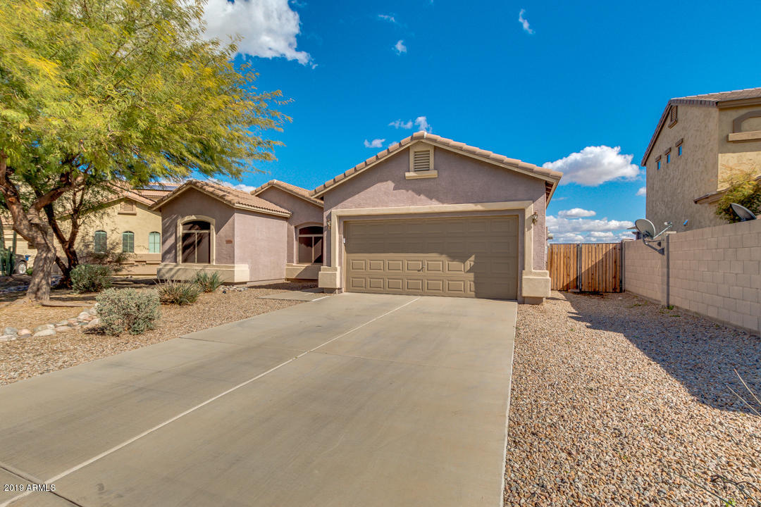 24705 Oxen Road Florence, AZ 85132 - Photo 2 of 27 Front of Home