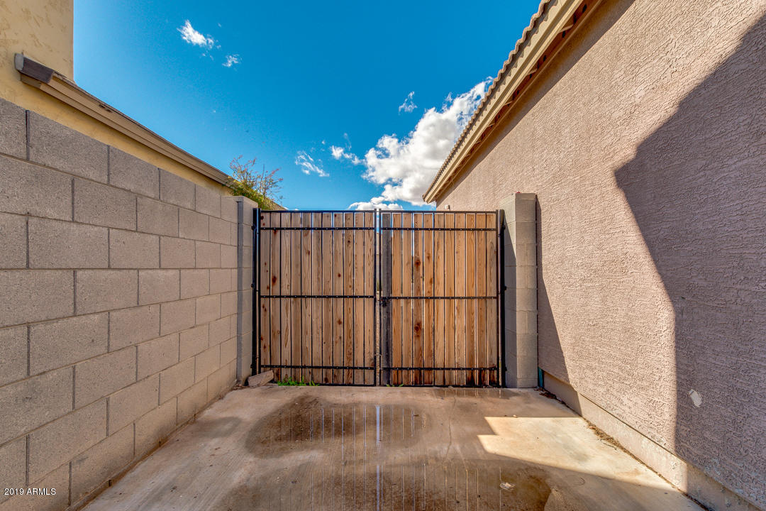 24705 Oxen Road Florence, AZ 85132 - Photo 25 of 27 RV Gate With Large Concrete Pad