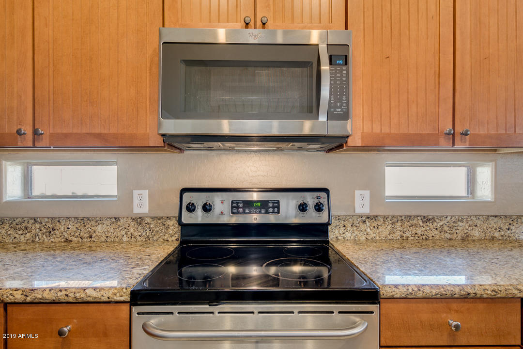 24705 Oxen Road Florence, AZ 85132 - Photo 10 of 27 Kitchen
