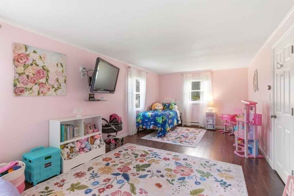 10 Albert Road Bourne, MA 02559 - Photo 21 of 40