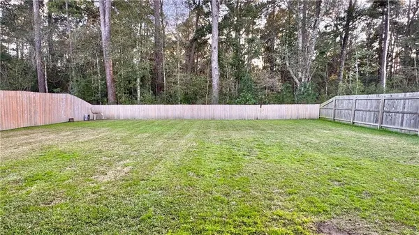 $237,500 | 42086 Dothan Place, Ponchatoula, LA 70454
