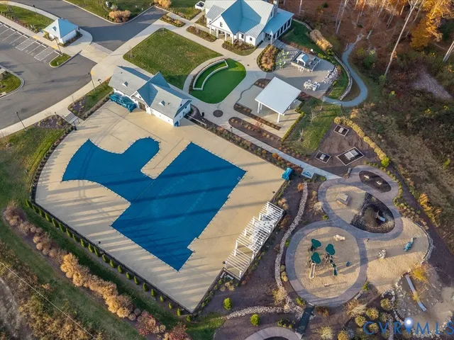 a picture of a table with chairs