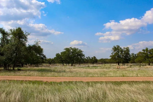 $189,000 | 196 Apache Trace Northwest, Harper, TX 78631