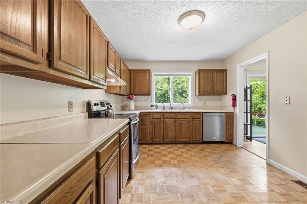 1417 Wiley Lewis Road Greensboro, NC 27406 - Photo 25 of 43