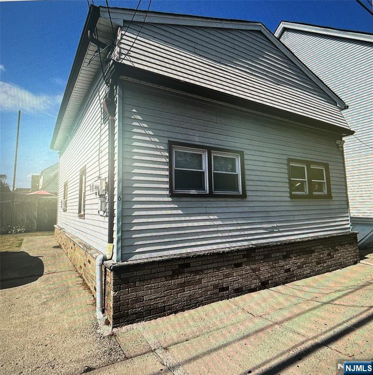 298 Main Avenue, Unit 5 Wallington, NJ 07057 - Photo 7 of 8