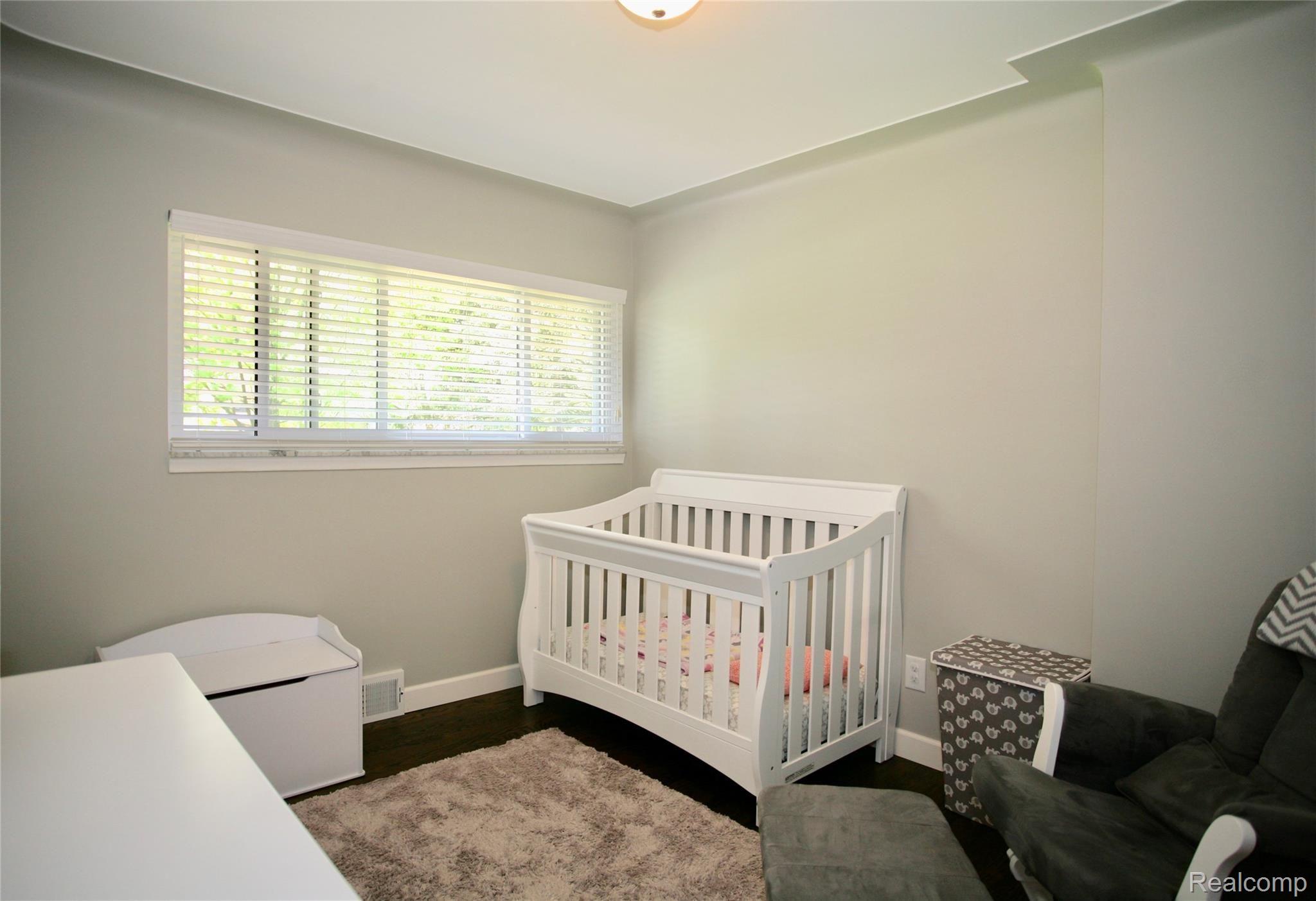 61 Booth Road Troy, MI 48085 - Photo 11 of 17 fullsizeoutput_b9e.jpeg