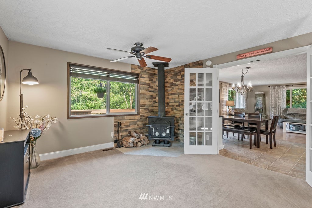 755 Hazel Dell Road Castle Rock, WA 98611 - Photo 6 of 30 a view of a livingroom with furniture and a window