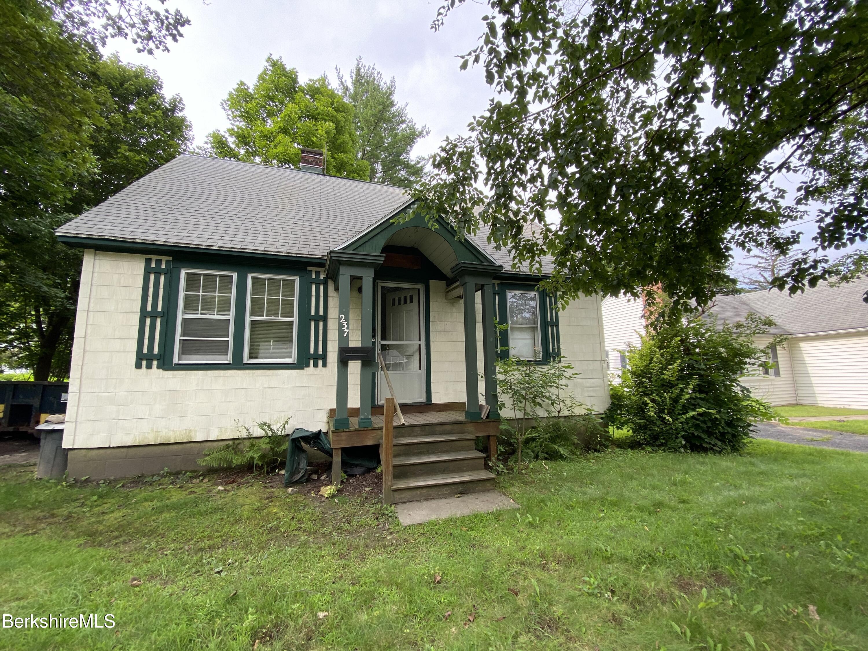237 Sand Springs Road Williamstown, MA 01267 - Photo 1 of 21 237 Sand Springs Road
