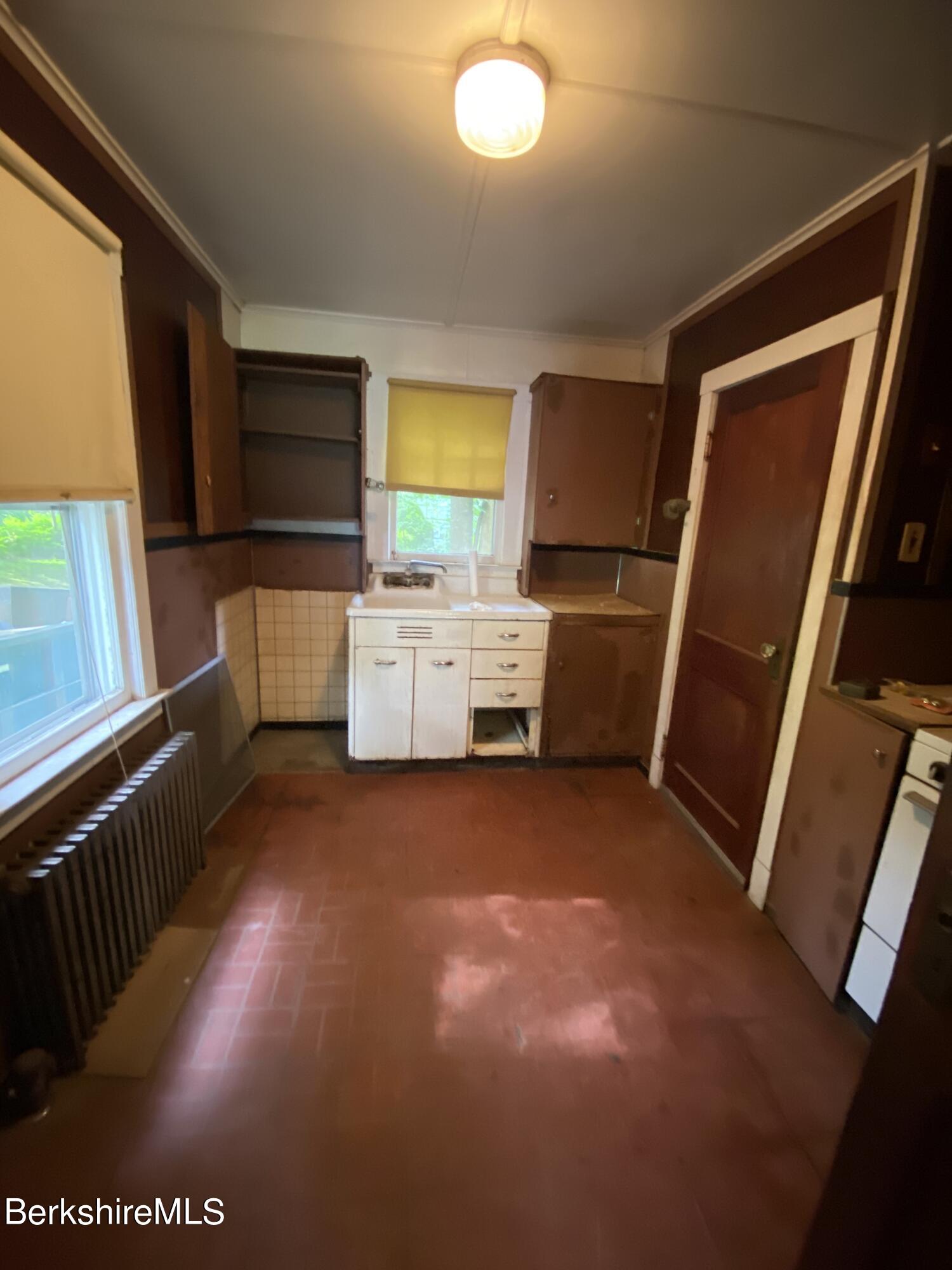 237 Sand Springs Road Williamstown, MA 01267 - Photo 10 of 21 Kitchen