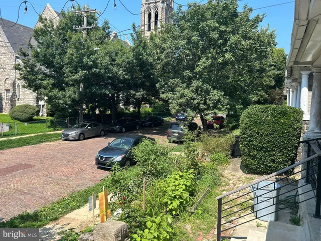 $1,350 | 316 Winona Street, Unit 1, Philadelphia, PA 19144