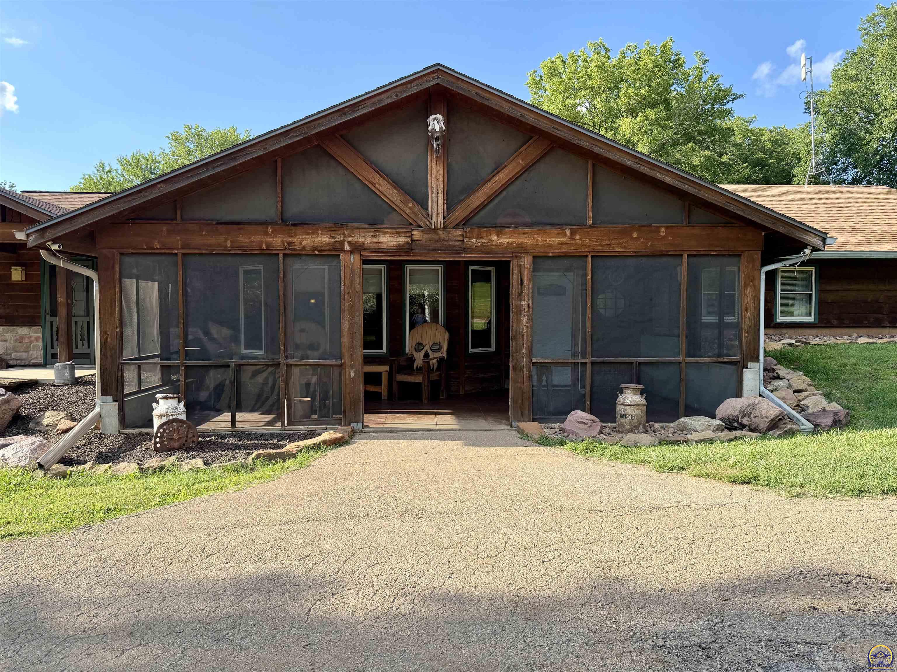 7030 Northwest Valencia Road Silver Lake, KS 66539 - Photo 2 of 34