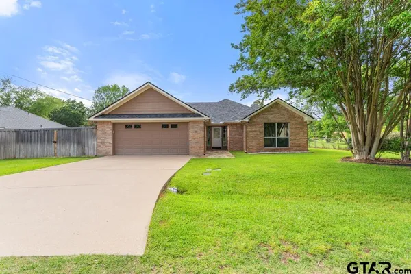 $259,900 | 157 County Road 3521, Bullard, TX 75757