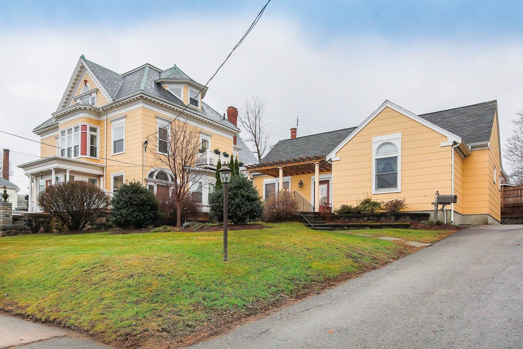 158 Lowell Street, Unit 4 Peabody, MA 01960 - Photo 23 of 25