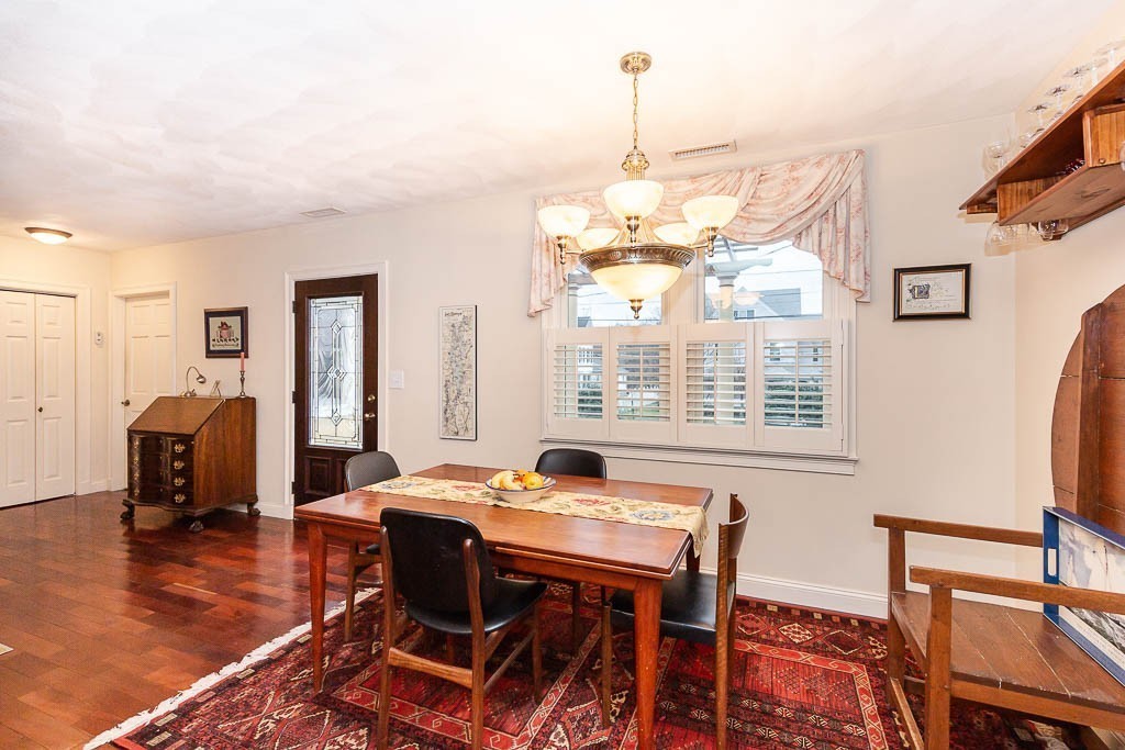 158 Lowell Street, Unit 4 Peabody, MA 01960 - Photo 10 of 25