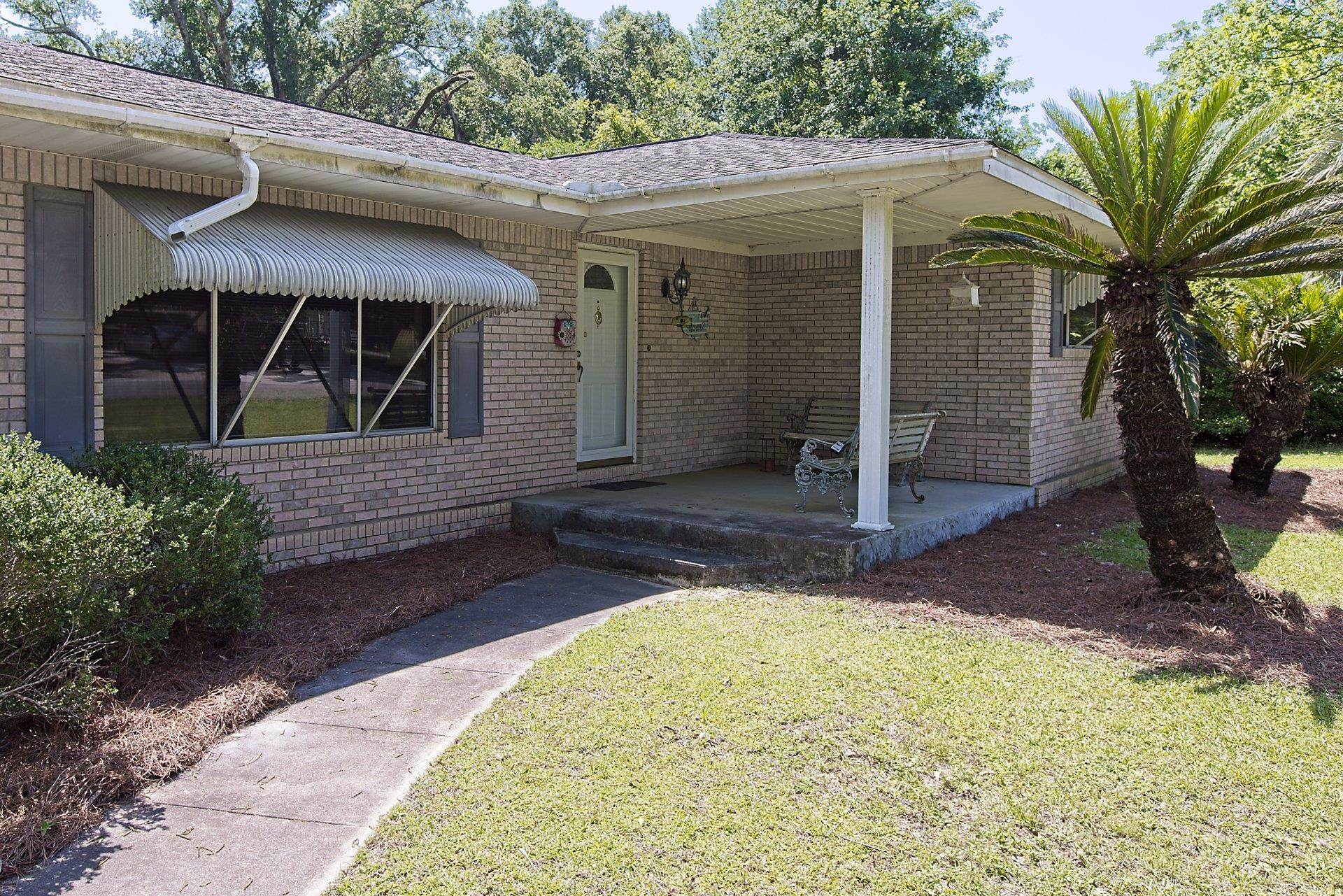 103 South Stuart Street Foley, AL 36535 - Photo 3 of 33