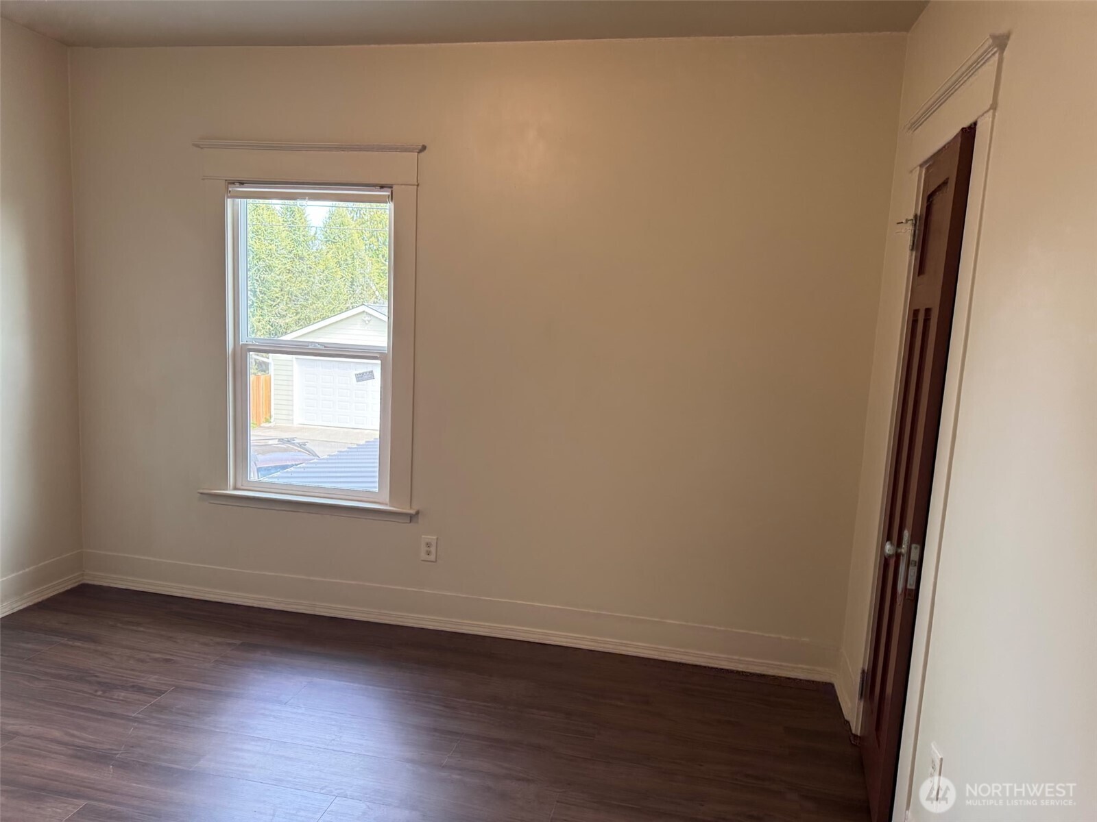 3709 Colby Avenue Everett, WA 98201 - Photo 10 of 14