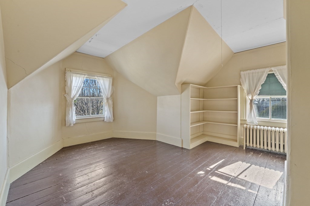 97 Beach Bluff Avenue Swampscott, MA 01907 - Photo 35 of 36 an empty room with windows