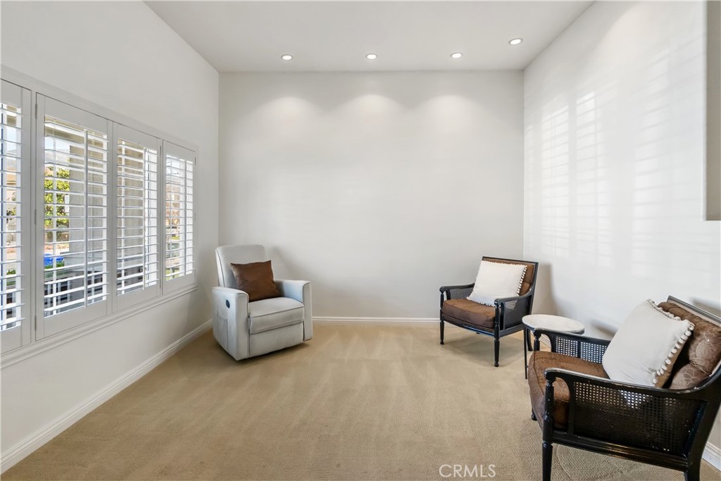 1548 Stockport Drive Riverside, CA 92507 - Photo 9 of 47