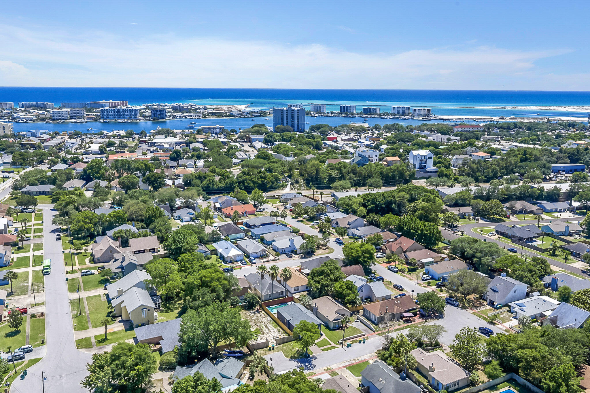 25 Rue D Etretat Destin, FL 32541 - Photo 30 of 34 DJI_20260515134031_0272_D