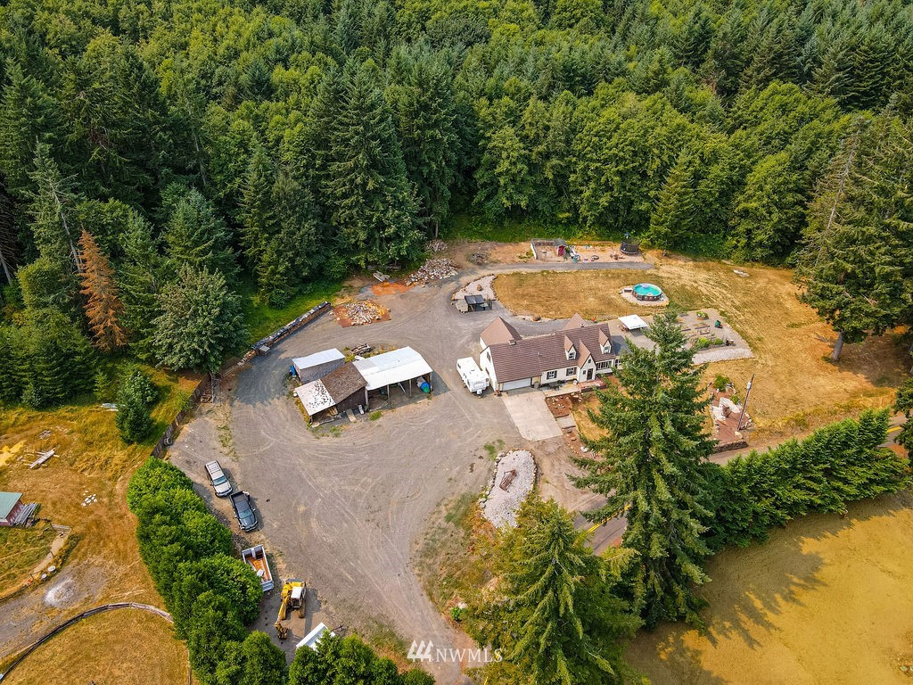 537 Agren Road Castle Rock, WA 98611 - Photo 6 of 36 Gallery Image 6