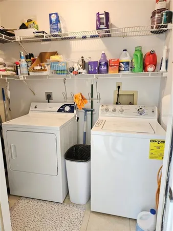 $4,200 | 435 Cerromar Lane, Unit 329, Venice, FL 34293