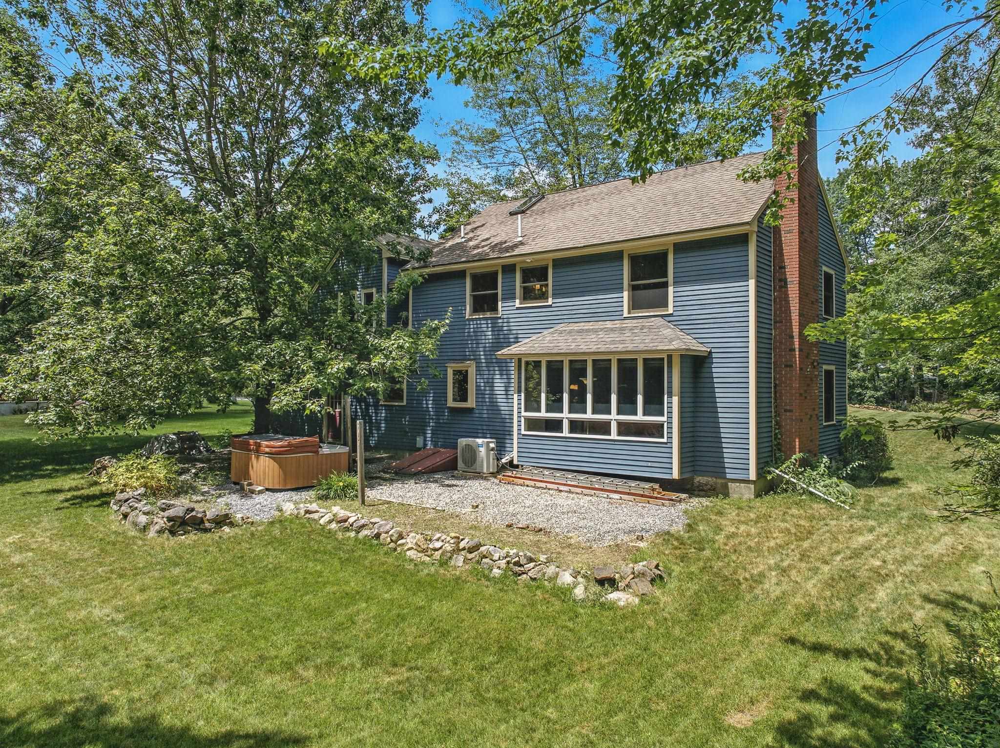 38 Cambridge Road Bedford, NH 03110 - Photo 4 of 33 Gallery Image 4